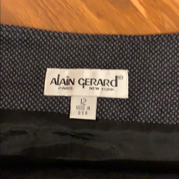 Alain Gerard 100% Wool Wrap Mini Skirt - Picture 5 of 7